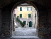 La piazzetta centrale ed una viuzza interna al borgo