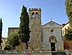 La pieve di S. Giusto fuori le mura dove fu accolto il cadavere di Enrico VII (© www.fototoscana.it)